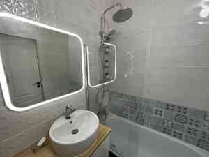2023-08-6944-uk0nQwEeQwA.jpg 3